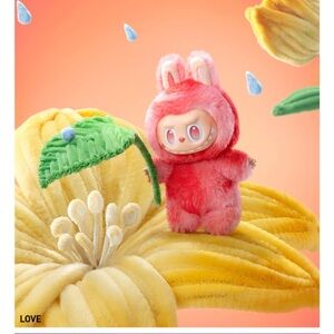 Cute Plush Keychain Set